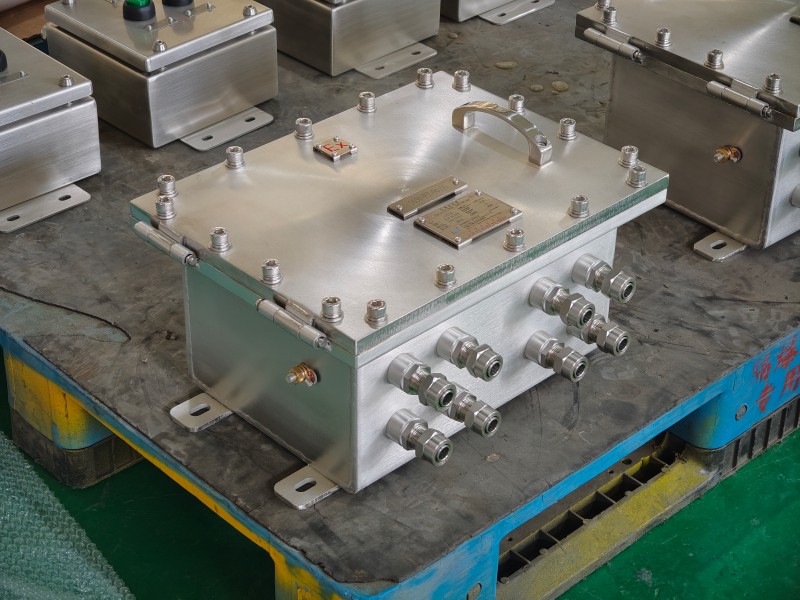 LD-FBJX Series Explosion-Proof Junction Box (Ex d IIC / DIP) – Flameproof Type